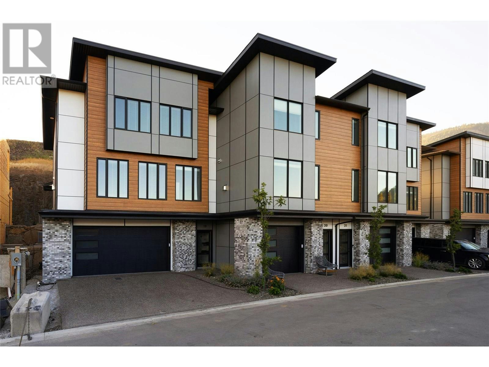 23-2835 Canyon Crest Drive, West Kelowna, BC, V4T 0E3
