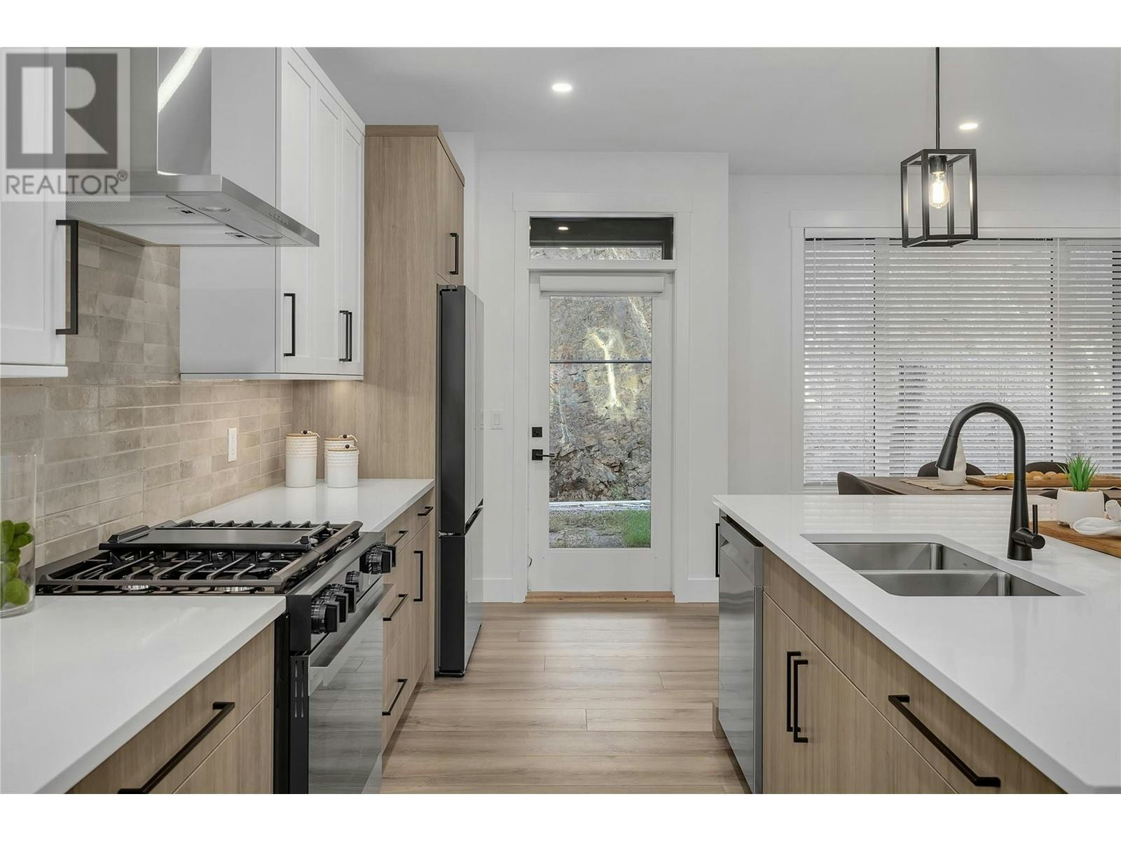 23-2835 Canyon Crest Drive, West Kelowna, BC, V4T 0E3 - 14