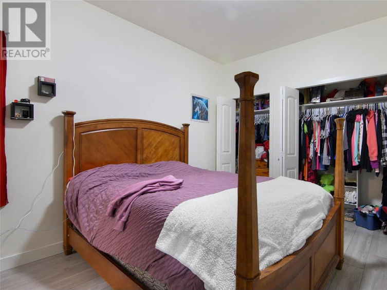 120 Calgary Avenue, Penticton, BC, V2A 2T7 - 11