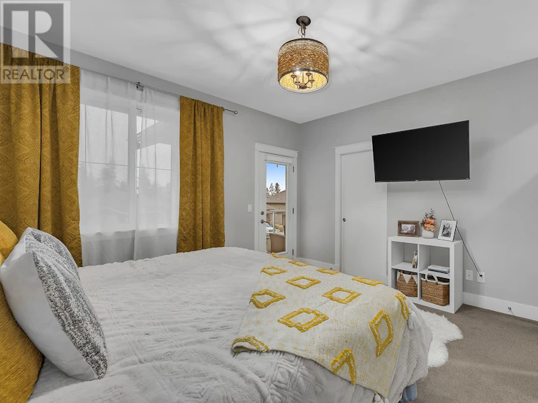 2374 Tallus Green Crescent, West Kelowna, BC, V4T 3K4 - 45