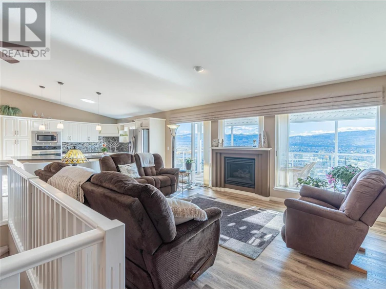 973 Norview Road, Kamloops, BC, V2B 8L8 - 2