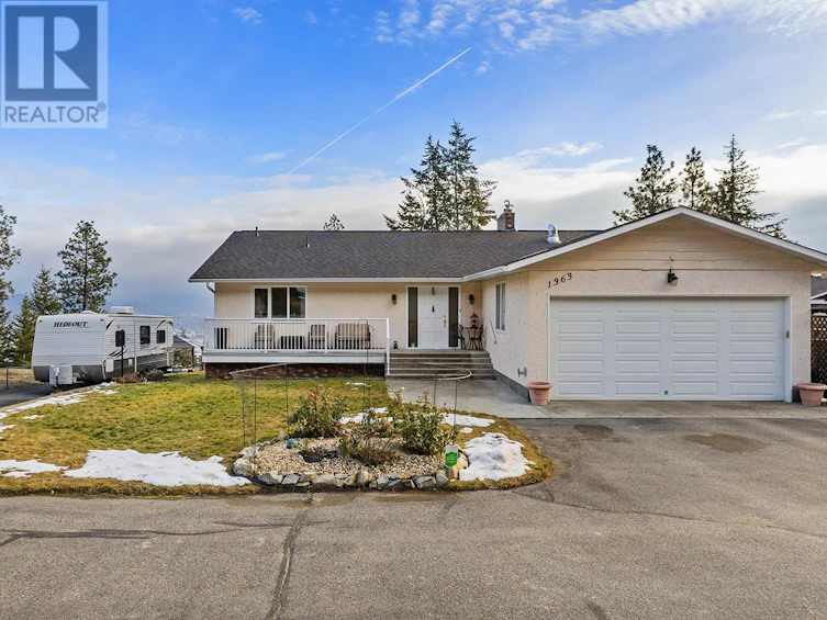 1363 Parkinson Road, West Kelowna, BC, V1Z 3M6