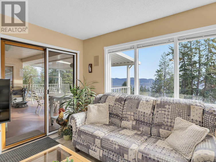 1363 Parkinson Road, West Kelowna, BC, V1Z 3M6 - 26
