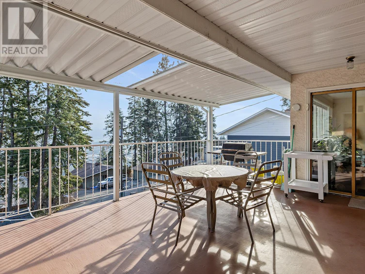 1363 Parkinson Road, West Kelowna, BC, V1Z 3M6 - 30