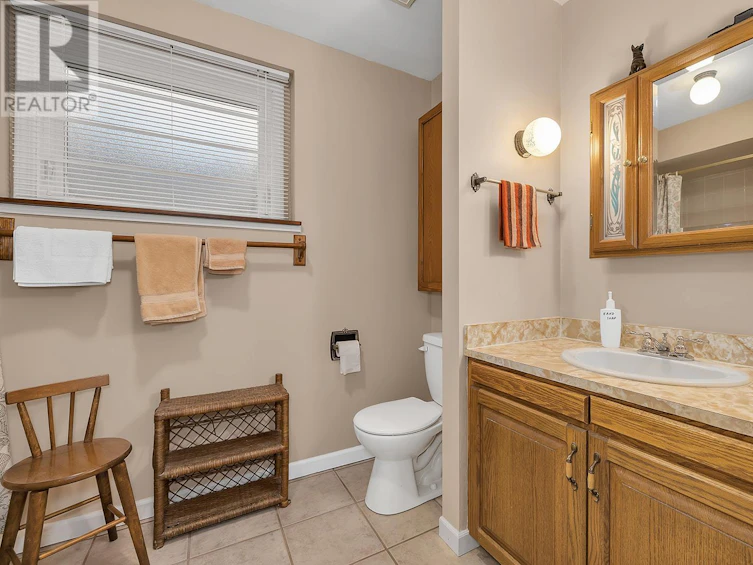1363 Parkinson Road, West Kelowna, BC, V1Z 3M6 - 57