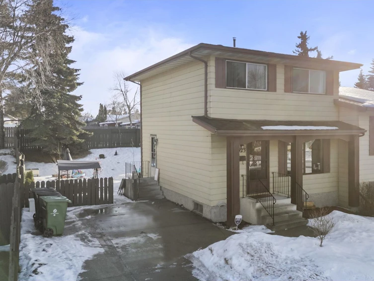 7923 95b Avenue, Fort Saskatchewan, AB, T8L 3C9