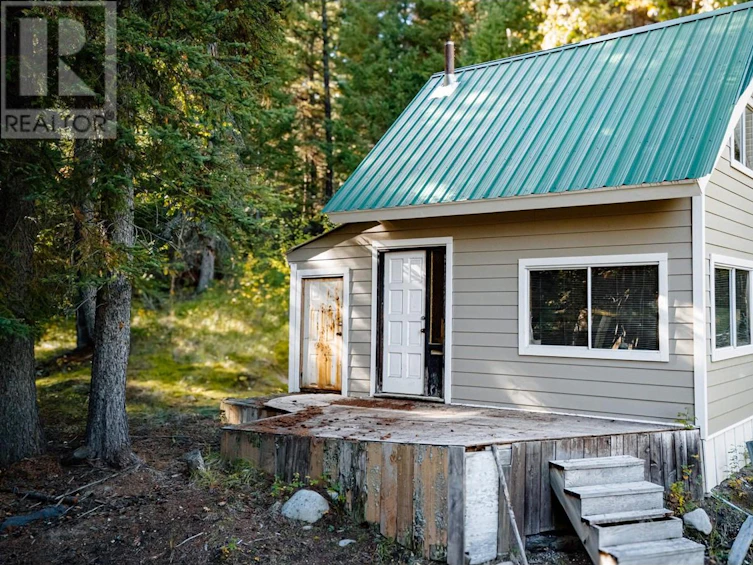 5441 Timothy Lake Road, Lac La Hache, BC, V0K 1T1 - 6