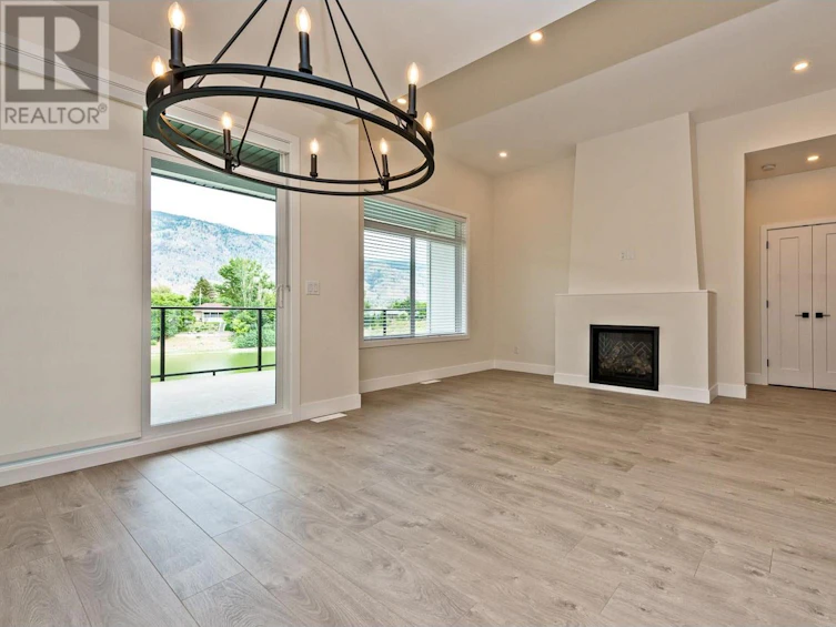 2-8000 Vedette Drive, Osoyoos, BC, V0H 1V2 - 3