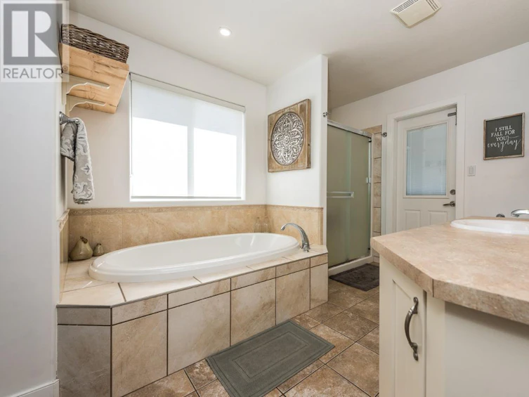 3802 Cypress Hills Drive, Osoyoos, BC, V0H 1V4 - 15