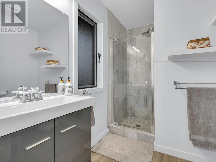 1048 Cascade Place, Kelowna, BC, V1V 1H9 - 32