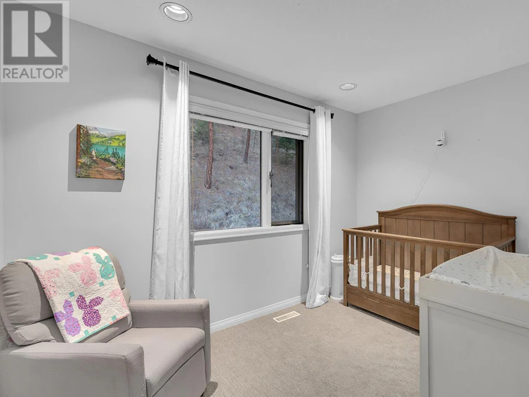 1048 Cascade Place, Kelowna, BC, V1V 1H9 - 33