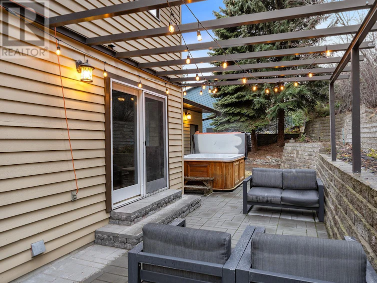 1048 Cascade Place, Kelowna, BC, V1V 1H9 - 5