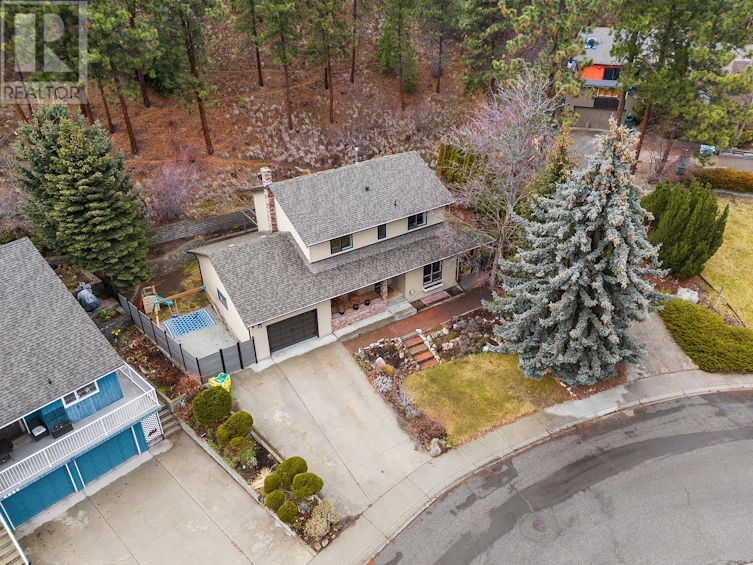 1048 Cascade Place, Kelowna, BC, V1V 1H9 - 9