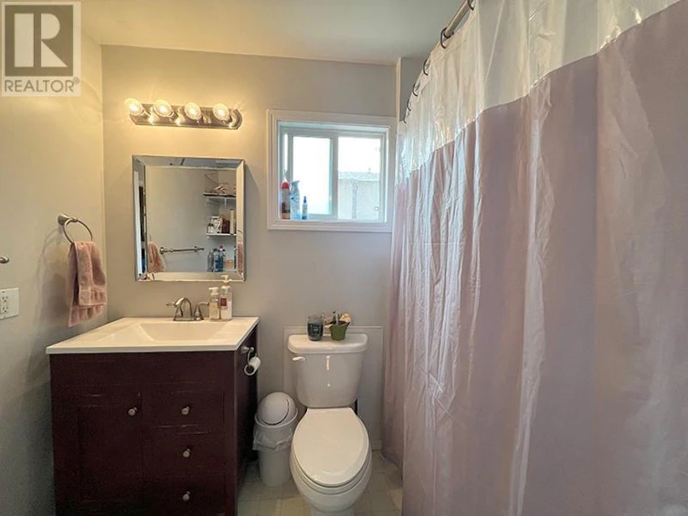 54-1605 Summit Drive, Kamloops, BC, V2H 1T7 - 6