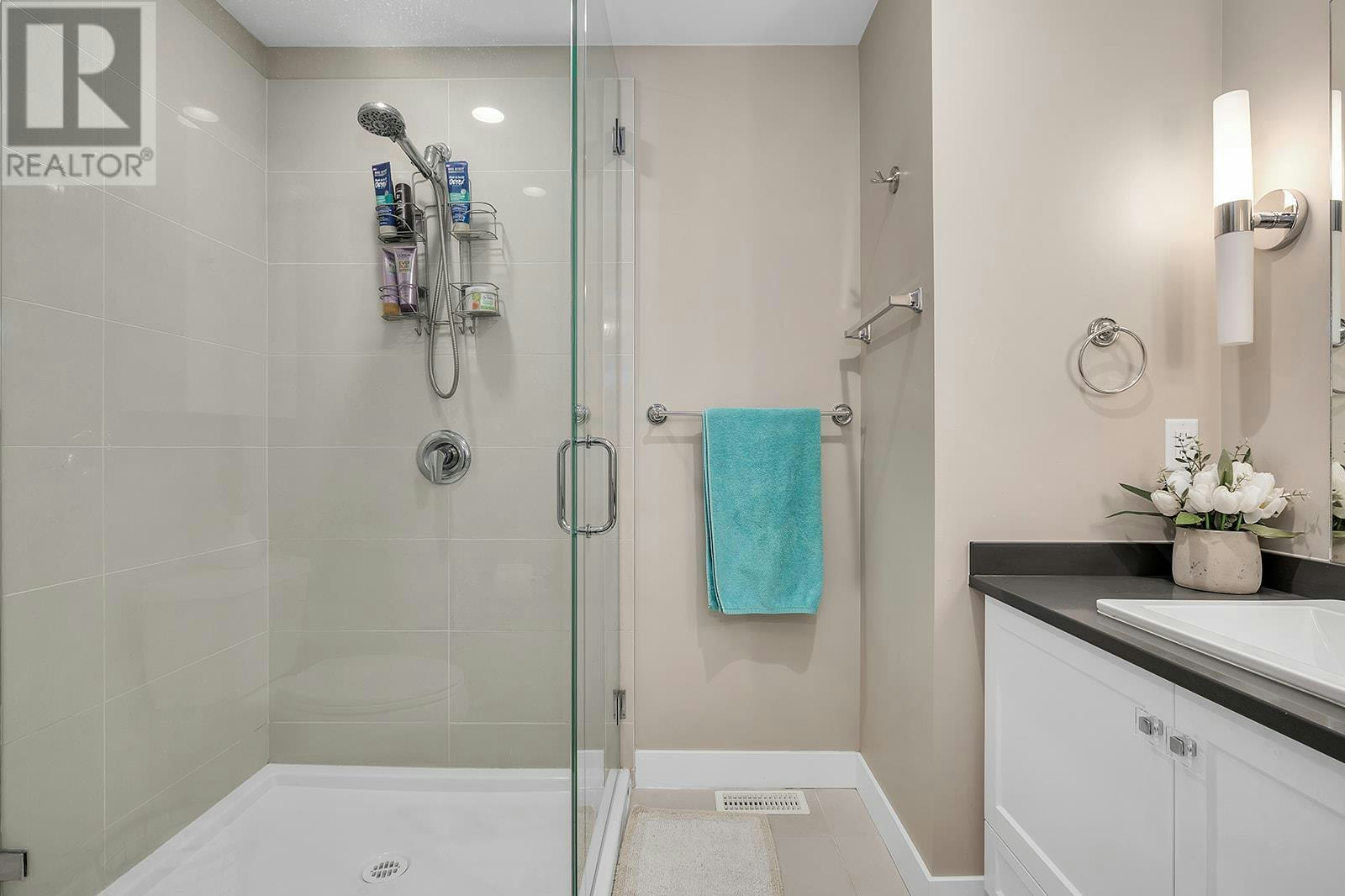 24-2490 Tuscany Drive, West Kelowna, BC, V4T 3M4 - 25