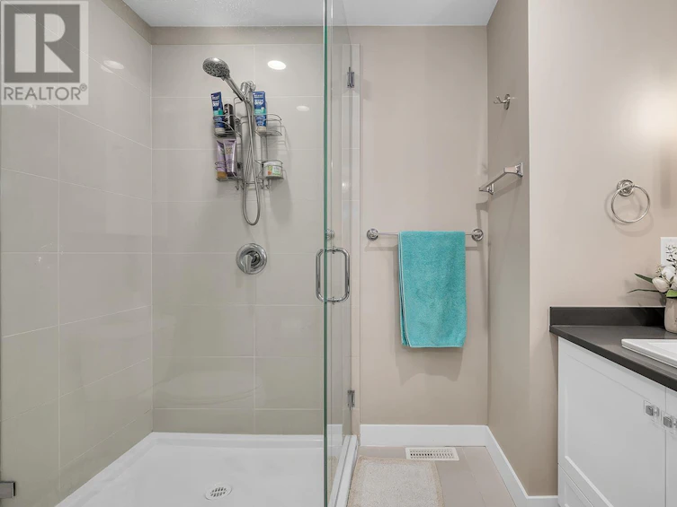 24-2490 Tuscany Drive, West Kelowna, BC, V4T 3M4 - 25