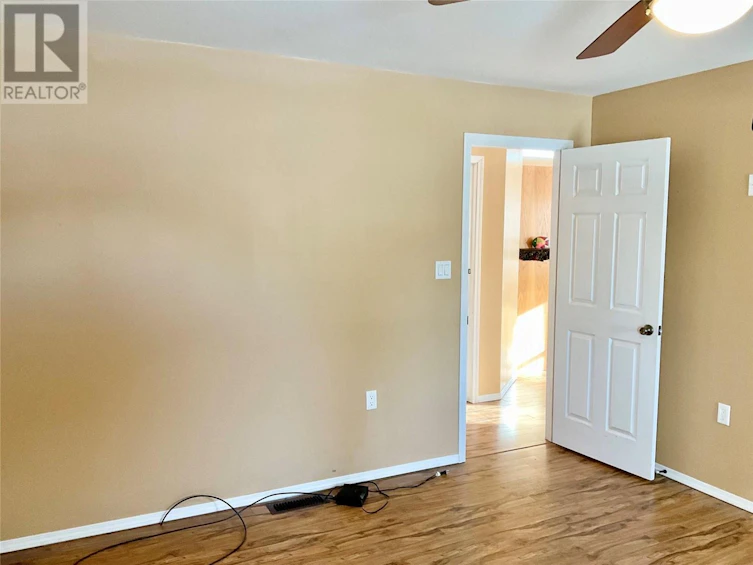 547 Eighth Avenue, Midway, BC, V0H 1M0 - 19