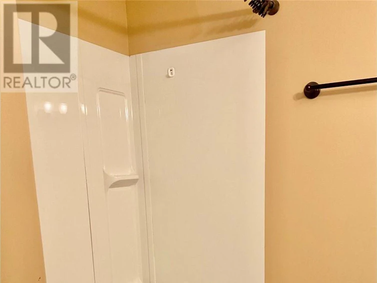 547 Eighth Avenue, Midway, BC, V0H 1M0 - 21