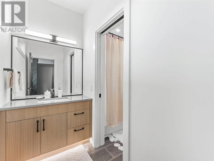 415 Hawk Hill Drive, Kelowna, BC, V1W 0B1 - 39