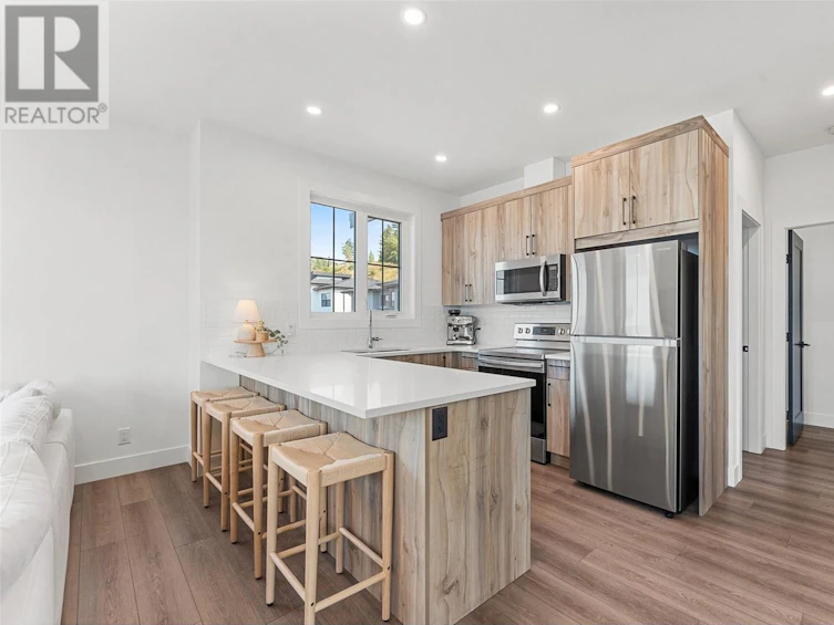 415 Hawk Hill Drive, Kelowna, BC, V1W 0B1 - 56
