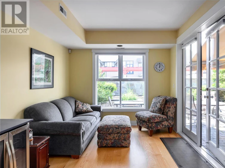 126-3880 Truswell Road, Kelowna, BC, V1W 5A2 - 11