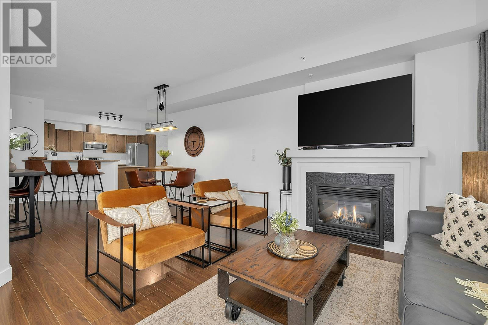 702-1128 Sunset Drive, Kelowna, BC, V1Y 9W7 - 10