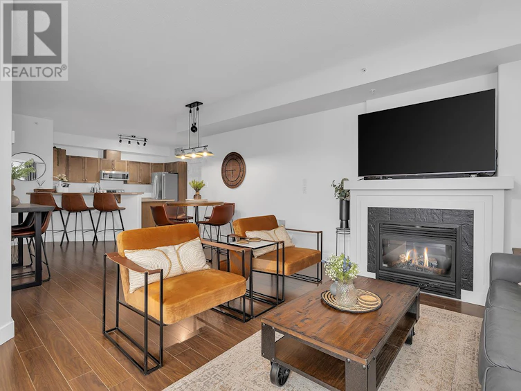 702-1128 Sunset Drive, Kelowna, BC, V1Y 9W7 - 10