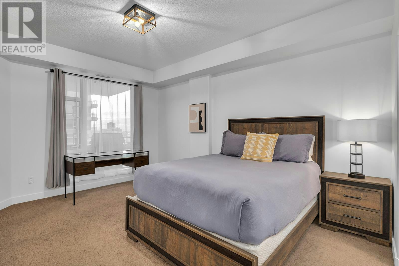 702-1128 Sunset Drive, Kelowna, BC, V1Y 9W7 - 18