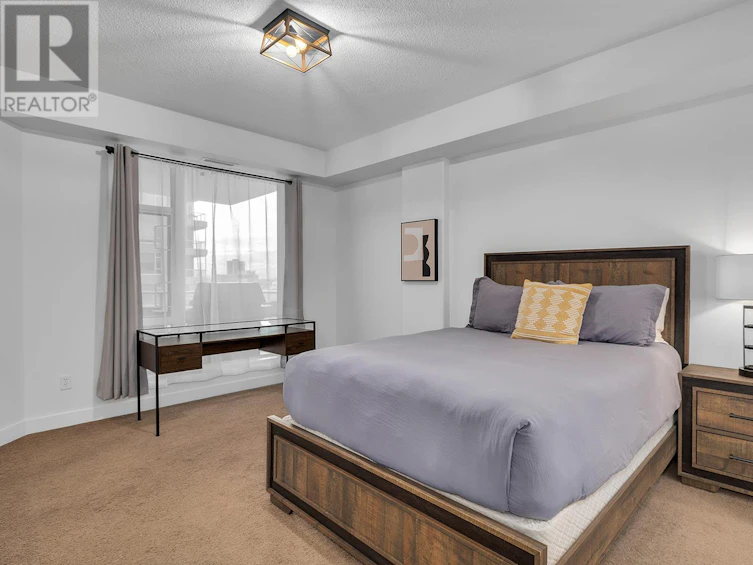 702-1128 Sunset Drive, Kelowna, BC, V1Y 9W7 - 18