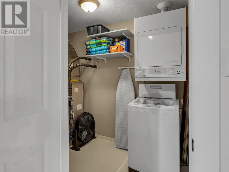 702-1128 Sunset Drive, Kelowna, BC, V1Y 9W7 - 30