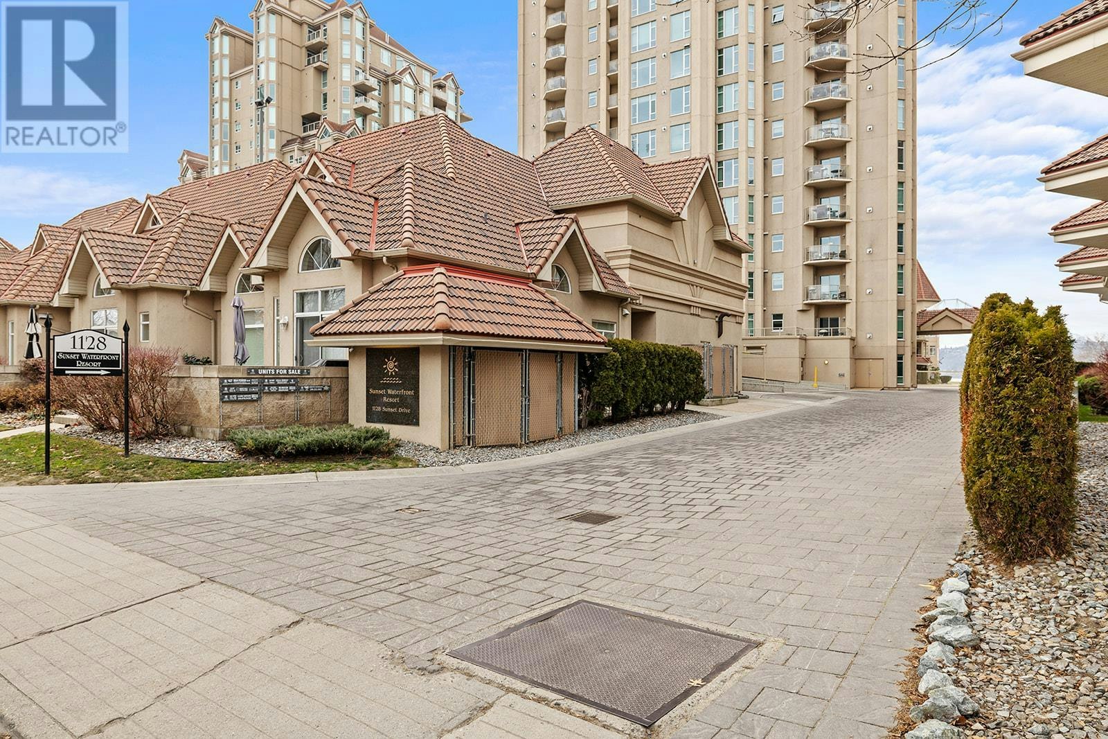 702-1128 Sunset Drive, Kelowna, BC, V1Y 9W7 - 43