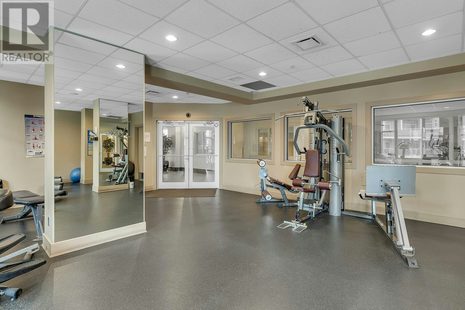 702-1128 Sunset Drive, Kelowna, BC, V1Y 9W7 - 45