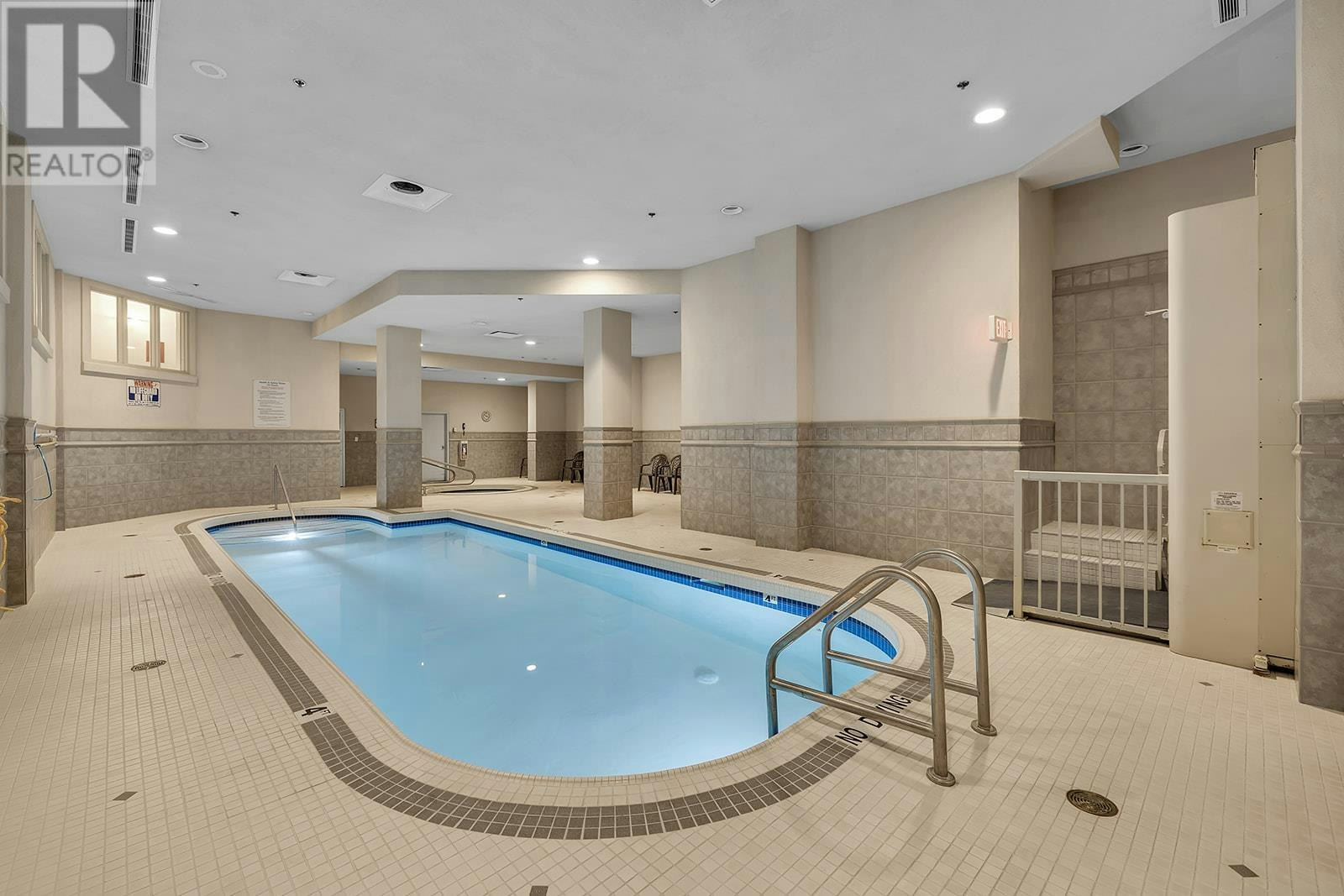 702-1128 Sunset Drive, Kelowna, BC, V1Y 9W7 - 46