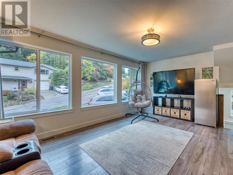 3940 Highland Park Crescent, Armstrong, BC, V0E 1B4 - 47