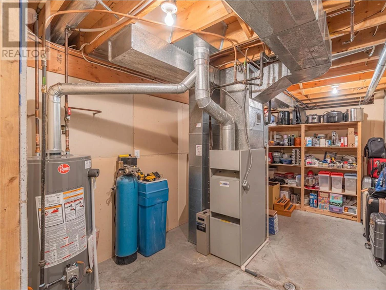 301 Tuxford Drive, Kamloops, BC, V2E 2L4 - 39