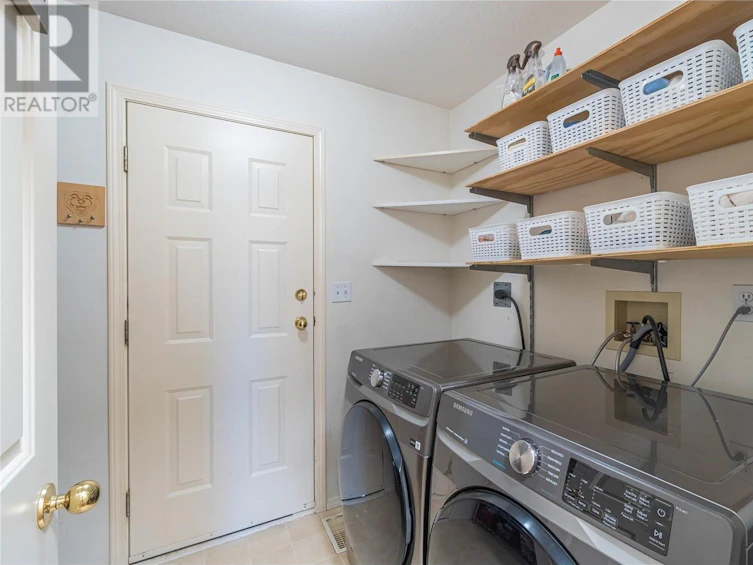 301 Tuxford Drive, Kamloops, BC, V2E 2L4 - 49