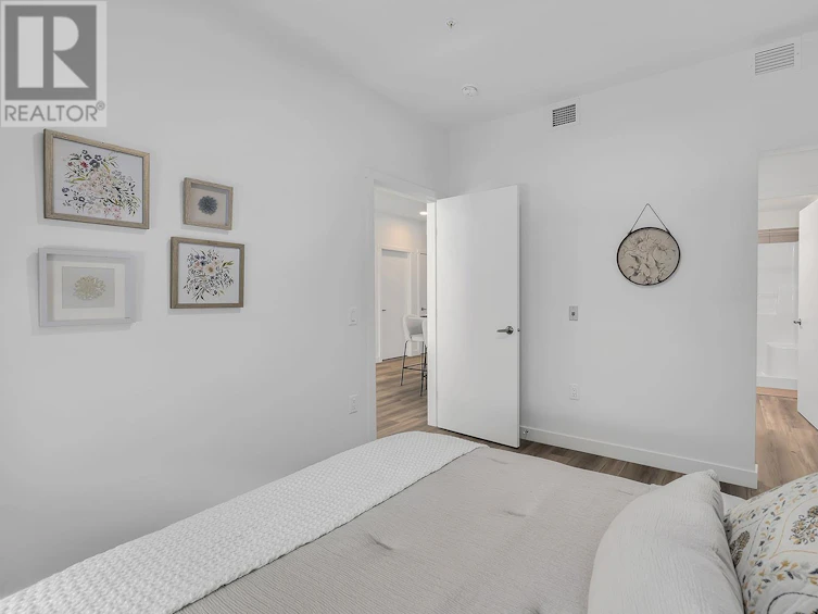 210-1057 Frost Road, Kelowna, BC, V1Y 6G1 - 20