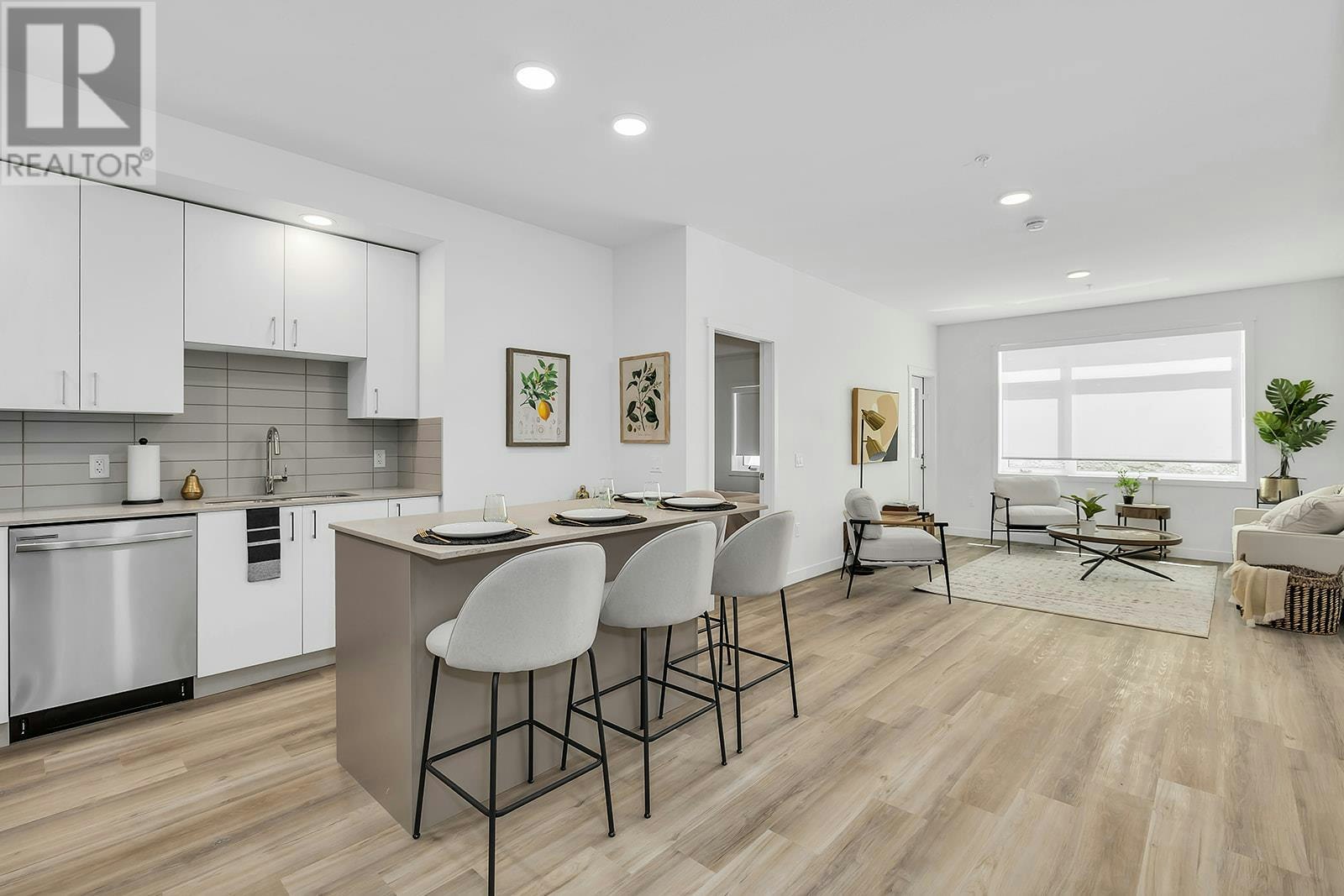 210-1057 Frost Road, Kelowna, BC, V1Y 6G1 - 3