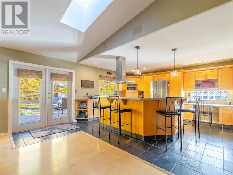 132 Christie Mountain Lane, Okanagan Falls, BC, V0H 1R3 - 13