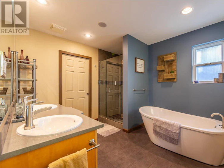 132 Christie Mountain Lane, Okanagan Falls, BC, V0H 1R3 - 27