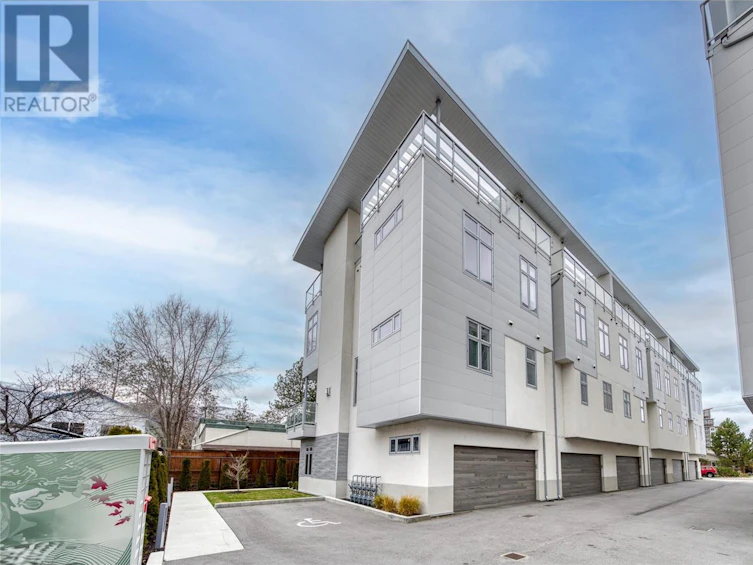 106-222 Lee Avenue, Penticton, BC, V2A 3V8 - 5