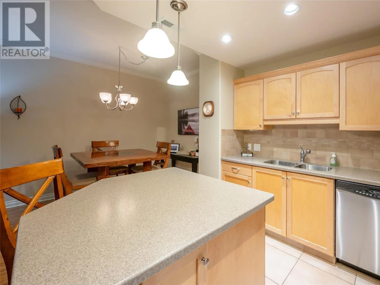 103-277 Yorkton Avenue, Penticton, BC, V2A 3V4 - 16