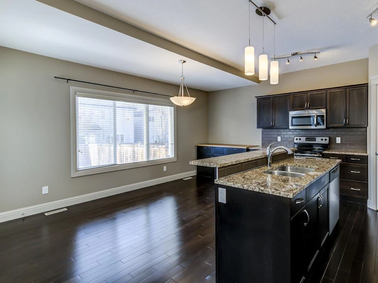 1022 59a Street SW, Edmonton, AB, T6X 0T2 - 10