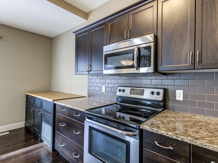 1022 59a Street SW, Edmonton, AB, T6X 0T2 - 20