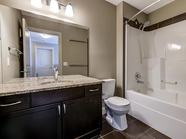 1022 59a Street SW, Edmonton, AB, T6X 0T2 - 36
