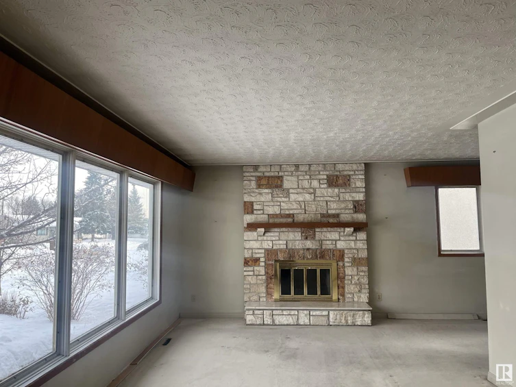 13604 139 Street NW, Edmonton, AB, T5L 2C4 - 2