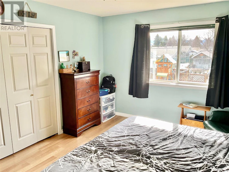 415 Hatton Avenue, Midway, BC, V0H 1M0 - 30