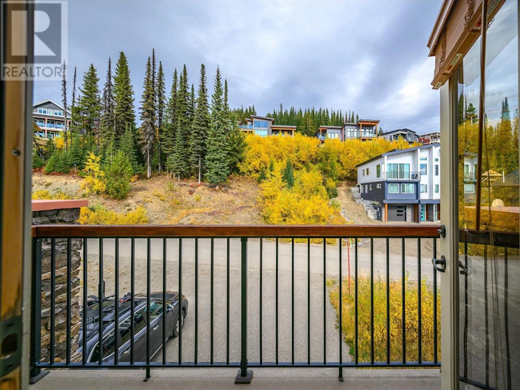 9887 Cathedral Drive, Silver Star, BC, V1B 3M1 - 37