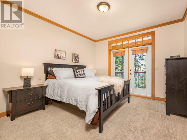 9887 Cathedral Drive, Silver Star, BC, V1B 3M1 - 9