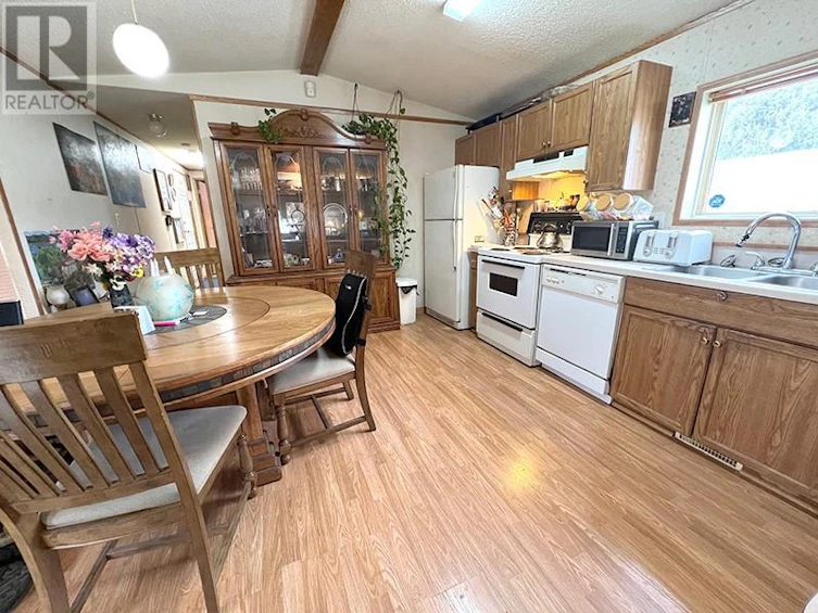 14 Pluto Drive, Kamloops, BC, V2H 1T7 - 6